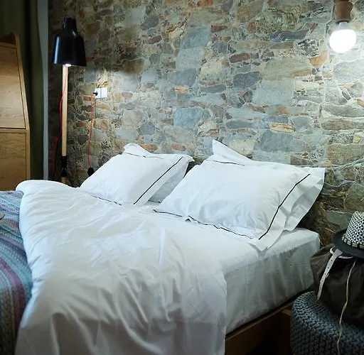 Menel The Tree House- Adults Only לימנריה